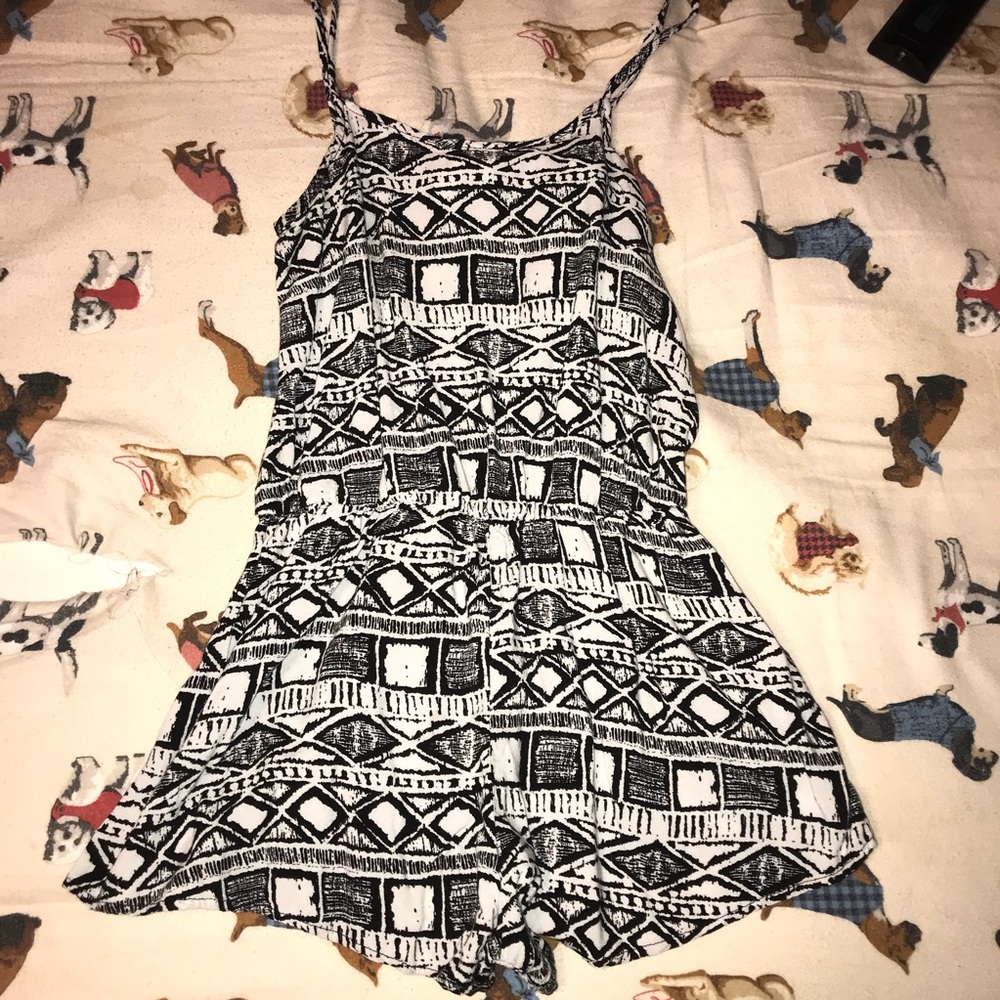 LA HEARTS ROMPER